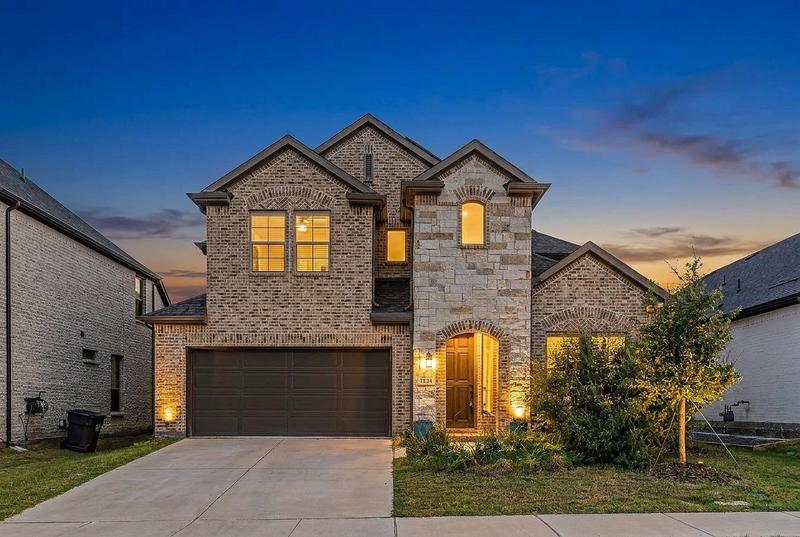 Twilight listing photo after