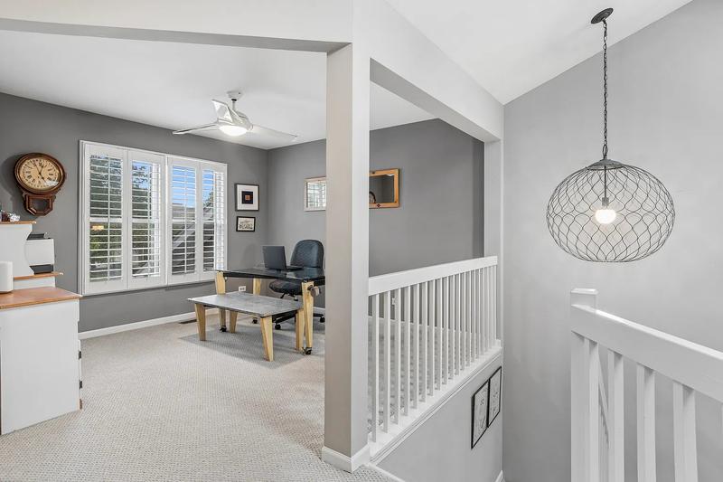 Full refresh listing photo before